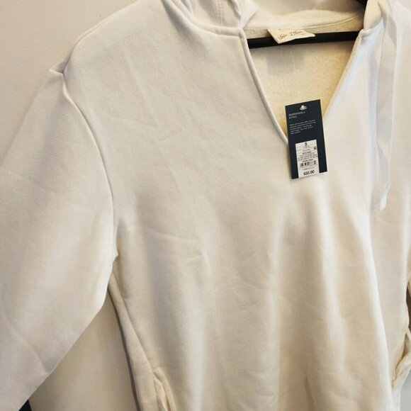 Women’s Universal Thread Hooded Sweatshirt - Picture 3 of 5